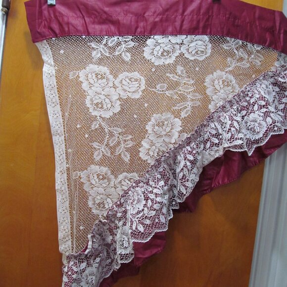 Swag Curtain Ivory Floral Lace with Burgundy 62 x 30 Beautiful! - Picture 3 of 16